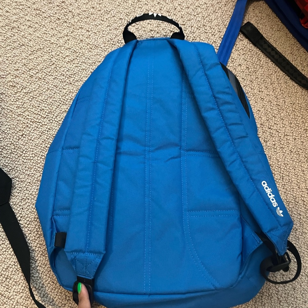 Adidas backpack - Picture 3 of 3